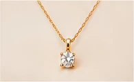 Collar de oro con dije de diamante, Yensid Jewelry