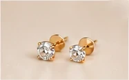 Aretes clásicos de oro 14k con diamantes, Yensid Jewelry